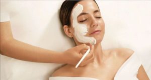 tu centro de estética en Cádiz tenemos todos los ingredientes para una sesión de bienestar, desintoxicación y nutrición celular que el cuerpo te pide en esta época del año.